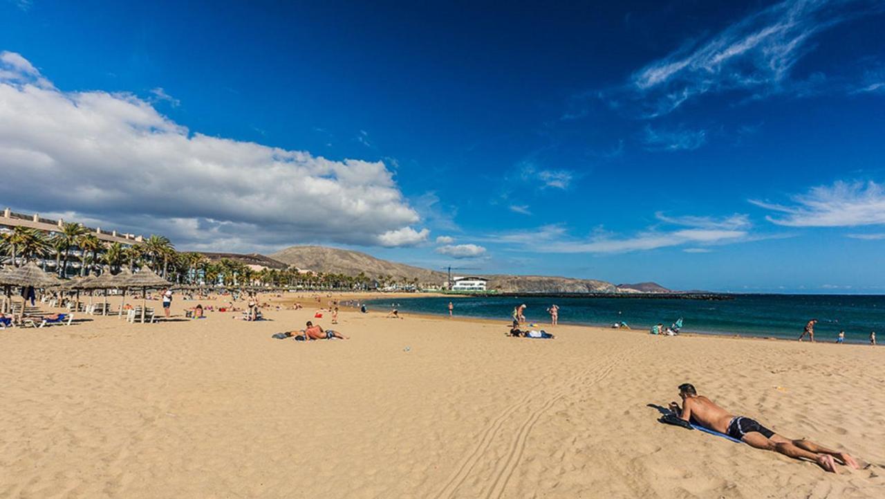 Апартаменты Wonderful Holidays, Ocean View, Close To The Beach Плая-де-лас-Америкас Экстерьер фото